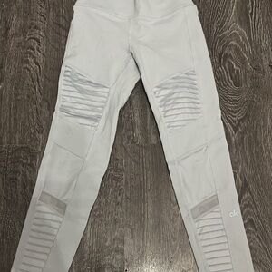 ALO Light Gray Moto Leggings